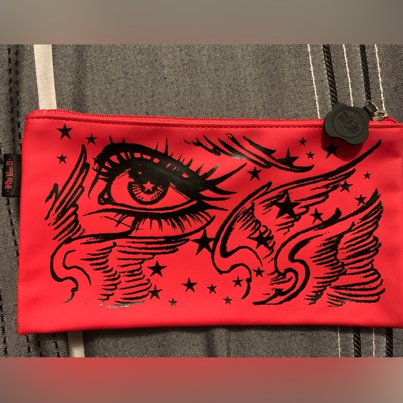 Kat Von D minis bundle + makeup bag - Picture 7 of 7